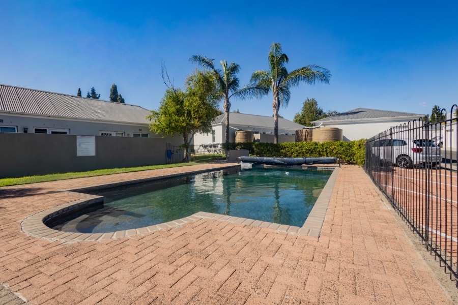 2 Bedroom Property for Sale in Goedemoed Western Cape